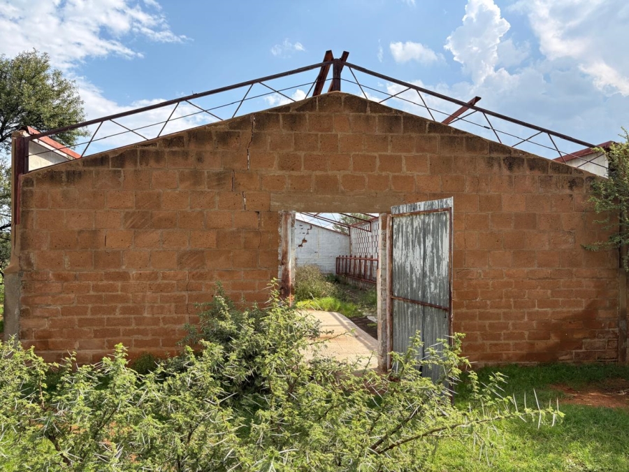 Commercial Property for Sale in Christiana Rural North West